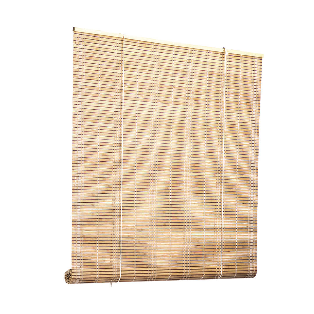 Store vénitien en bois Kochi, disponible en tons clairs et foncés pour la décoration intérieure, différentes tailles disponibles.