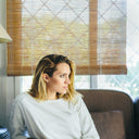 Estor de madera Kochi en tonos claros y oscuros para decoración de interiores, varias medidas disponibles.