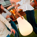 LAMPARA PORTATIL CON ALTAVOZ A BATERIA KURBY PLAY Ø28X37 CM