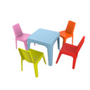 Conjunto Infantil Julieta con mesa azul y 4 sillas multicolor para niños.
